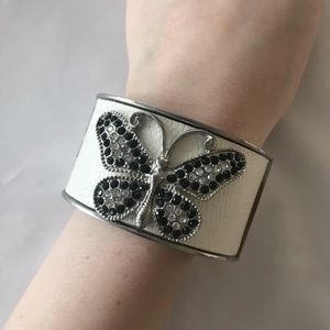 🌿[4/$20] Butterfly Cuff Bracelet